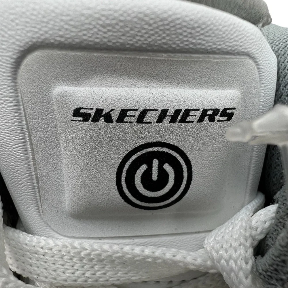 NWT Skechers White Energy Lights Light Up Low Top Sneakers Size 3.5 Kids